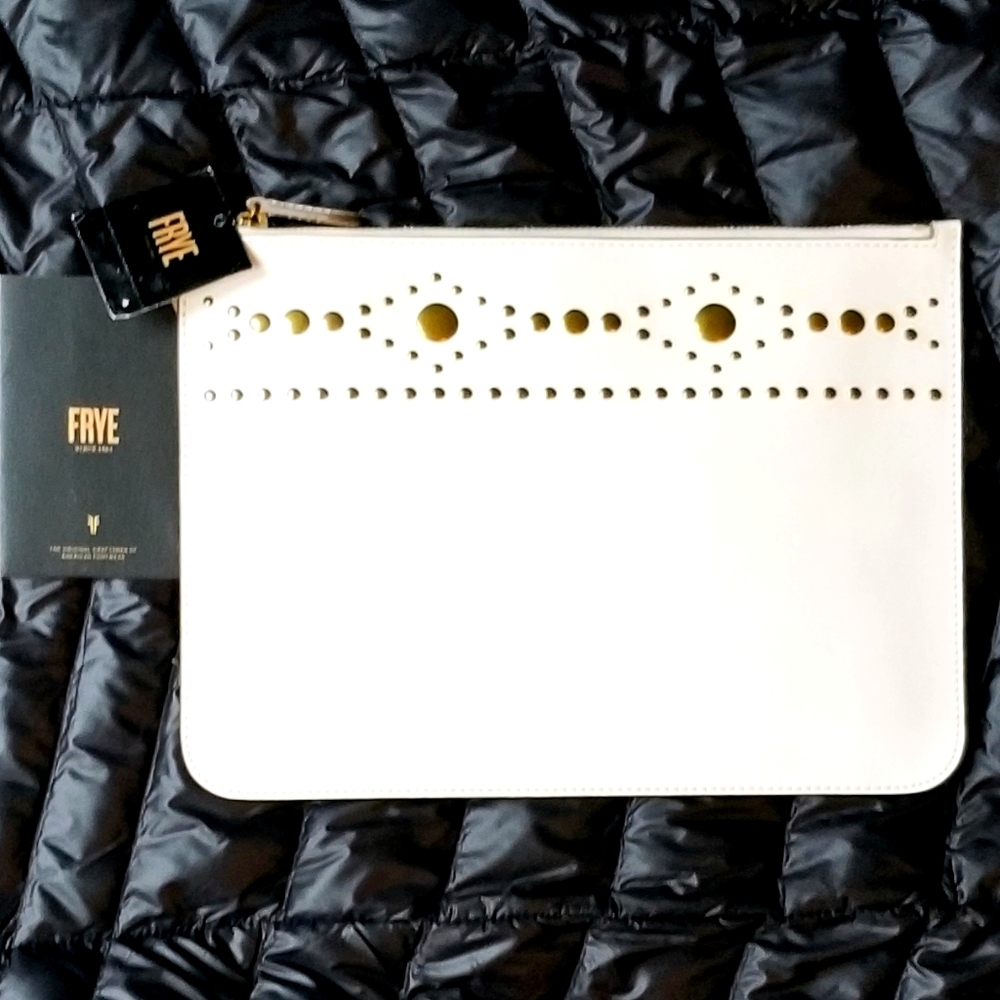 NWT Frye Harness Stud Pouch Clutch Ivory Leather - Picture 4 of 11